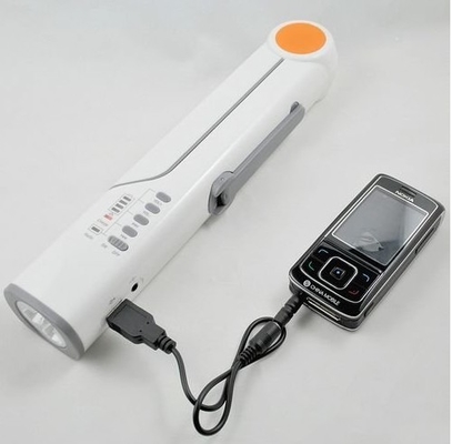 with radio FM ,Hand Cranking,Fashlight ,high quality multifunctional rechargeable led emergency camping light