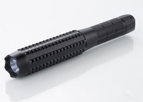 170 lm CREE XP – E R3 Aluminum Police LED Torch with 3 * AAA / 1 * 18650