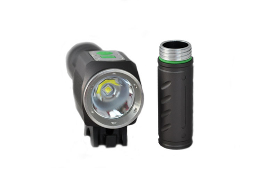 High power 900lm Rechargeable Tactical Flashlight for emergency lighting