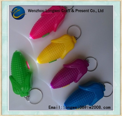 Solar Flashlight Plastic Carabiner Keychain , OEM LED Keyring