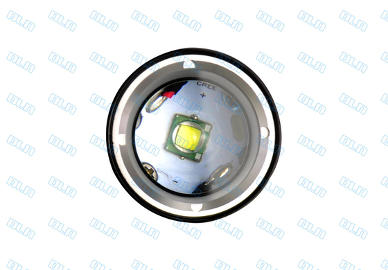 Aluminum Zoomable D10U LED Diving Torch 680 Lumens with Aspheric lens